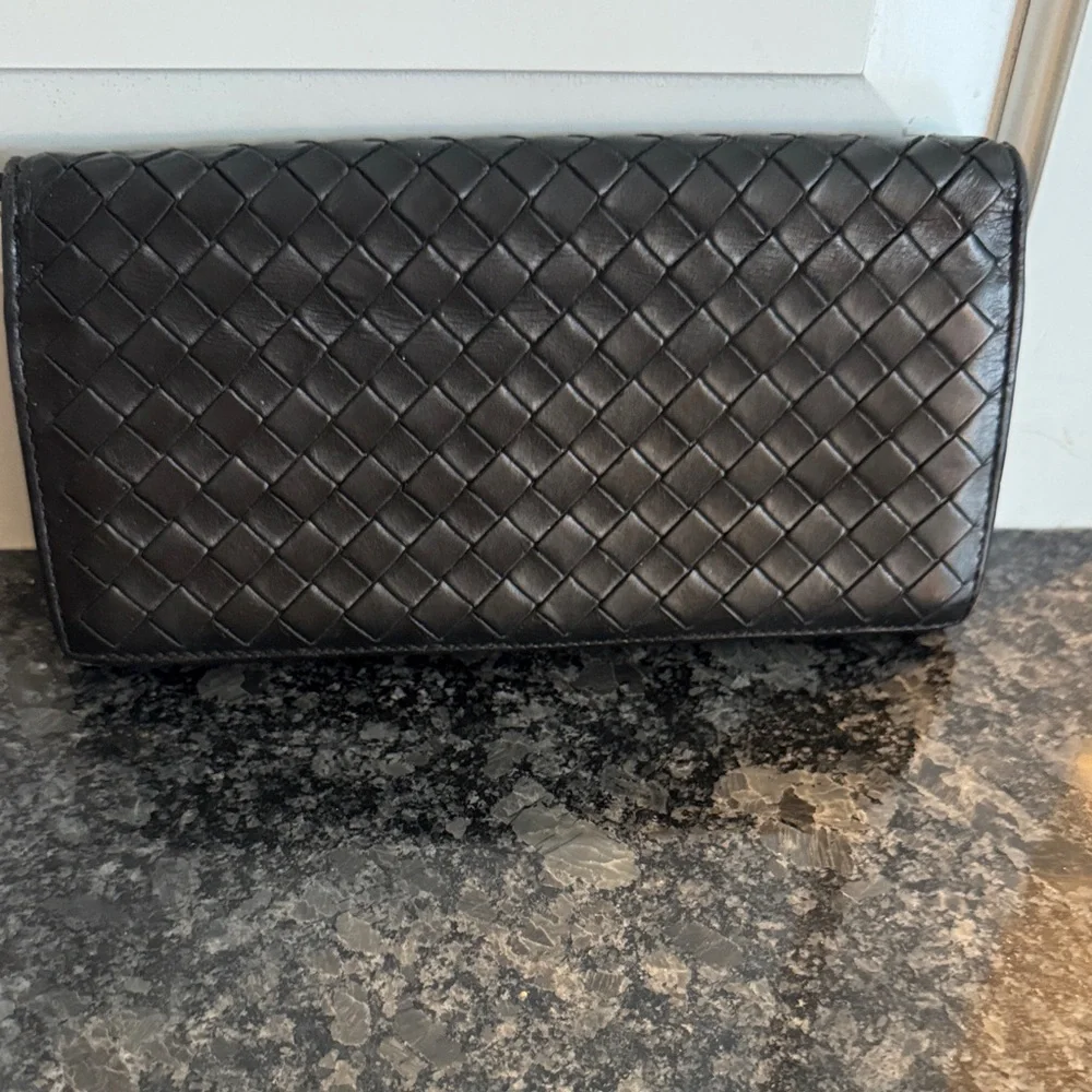 Bottega Veneta Black Intrecciato Leather Bifold Wallet